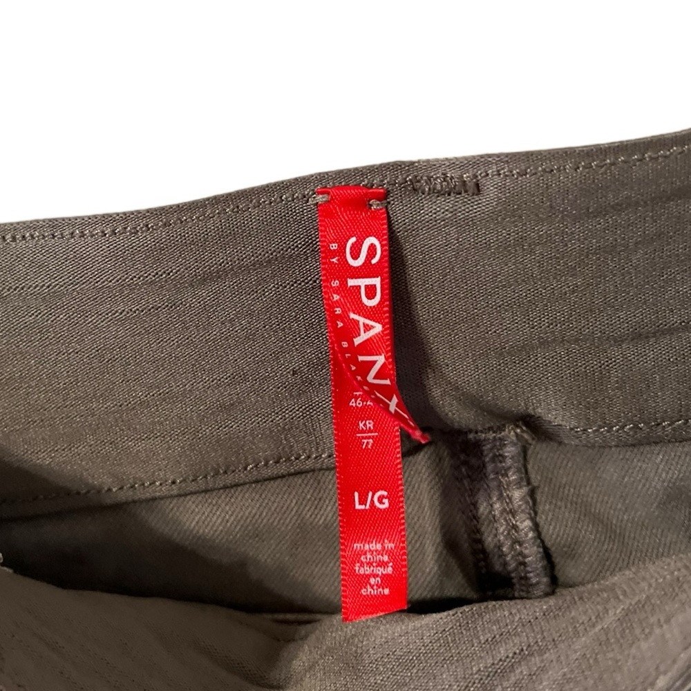 SPANX Olive Green Cargo Pants - Picture 8 of 10